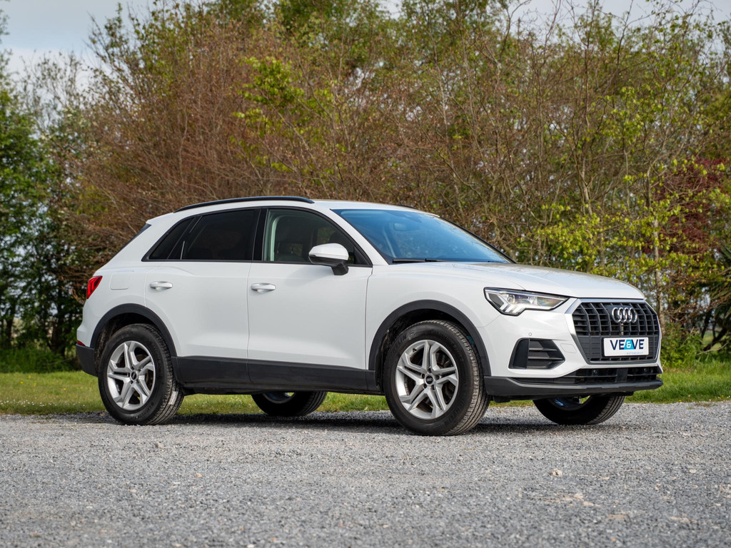 Audi Q3 45 TFSI e 48706917-0.jpg | VAG Select
