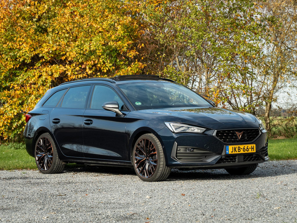 CUPRA Leon Sportstourer 1.4 e-Hybrid VZ Copper Edition 48856169-0.jpg | VAG Select