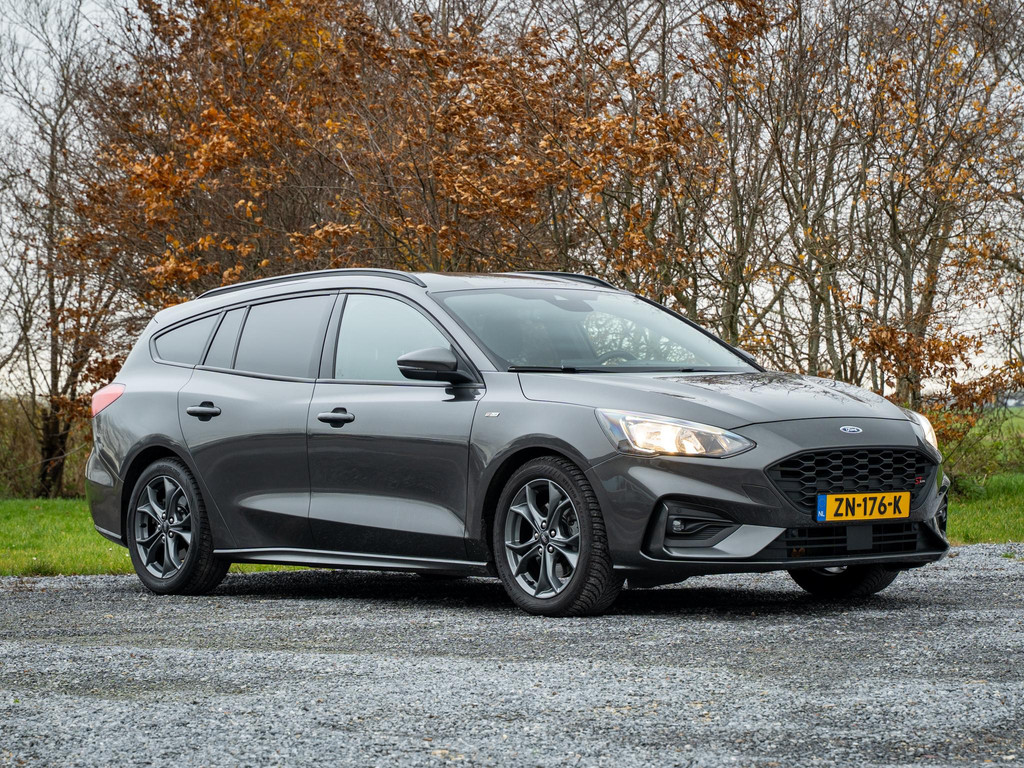 Ford Focus Wagon 1.0 EcoBoost ST Line 49718656-0.jpg | VAG Select
